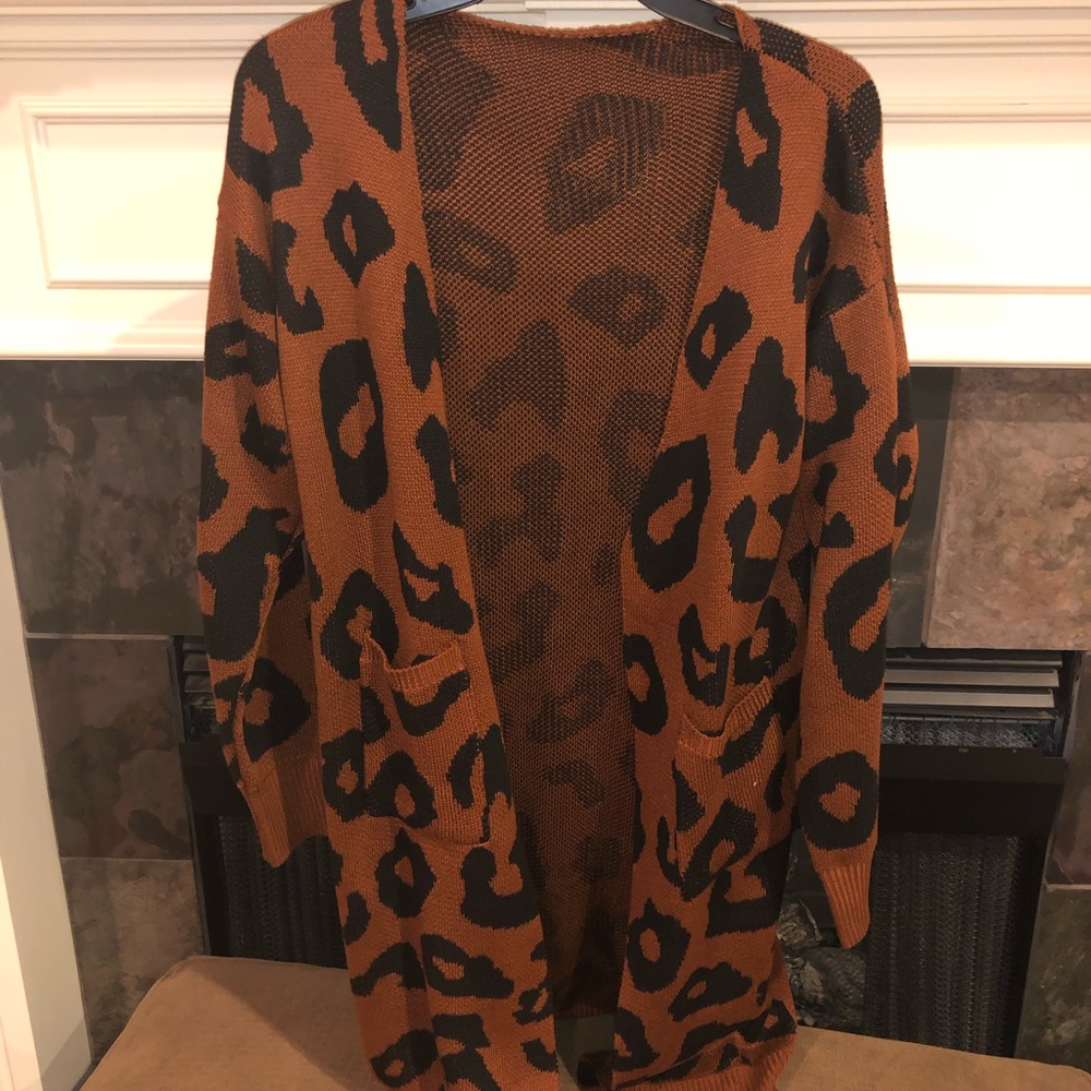 Leopard sweater duster